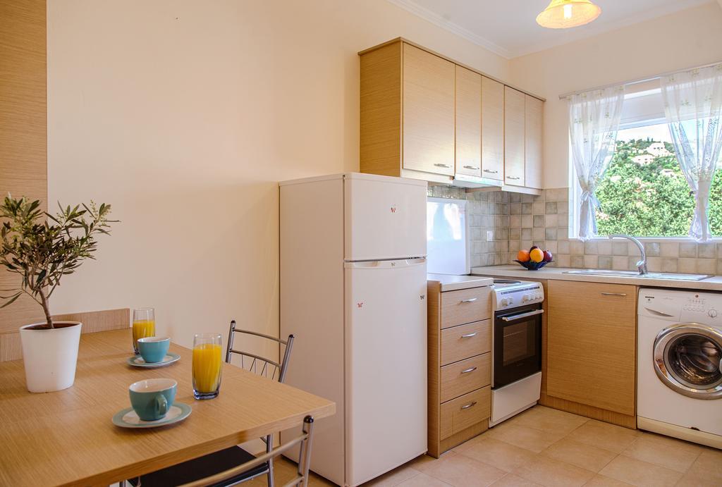 Apolpaina L Apartments Luaran gambar