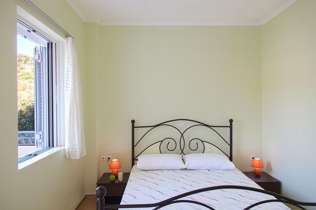 Apolpaina L Apartments Luaran gambar