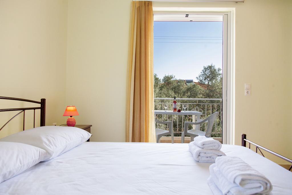 Apolpaina L Apartments Luaran gambar