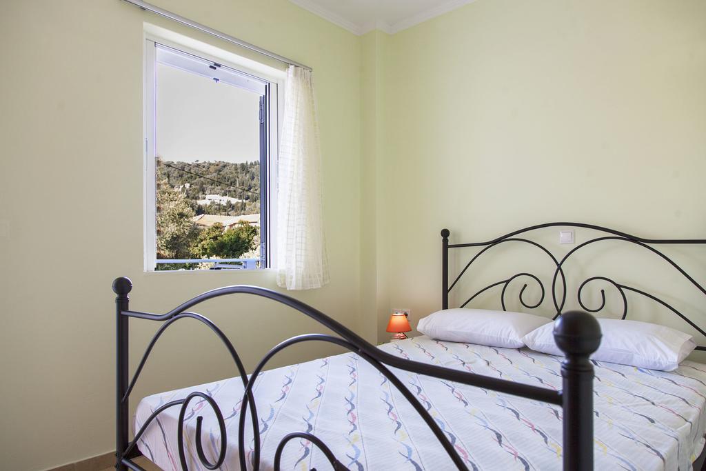Apolpaina L Apartments Luaran gambar
