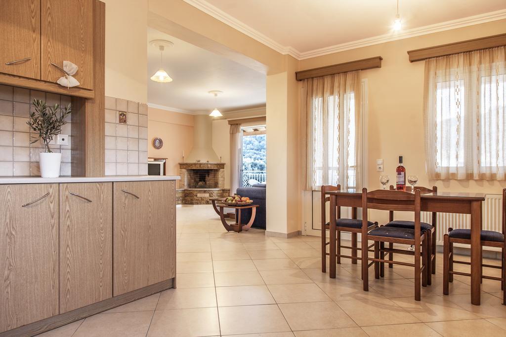 Apolpaina L Apartments Luaran gambar
