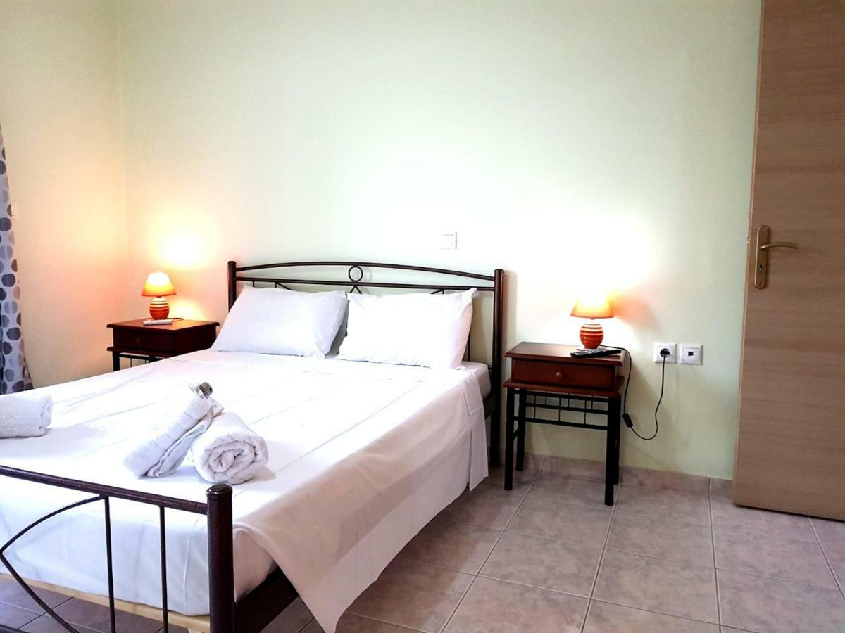 Apolpaina L Apartments Luaran gambar
