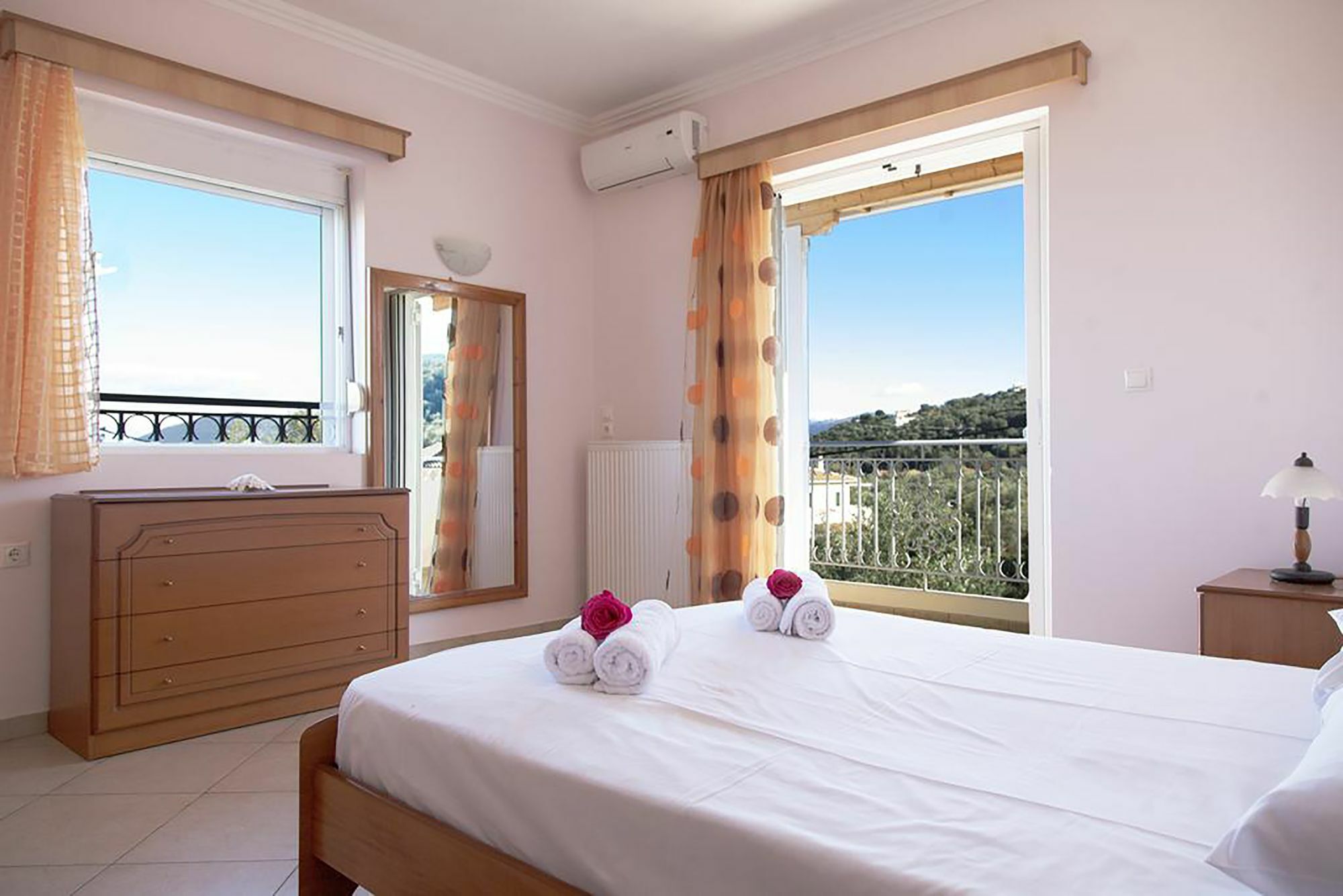 Apolpaina L Apartments Luaran gambar